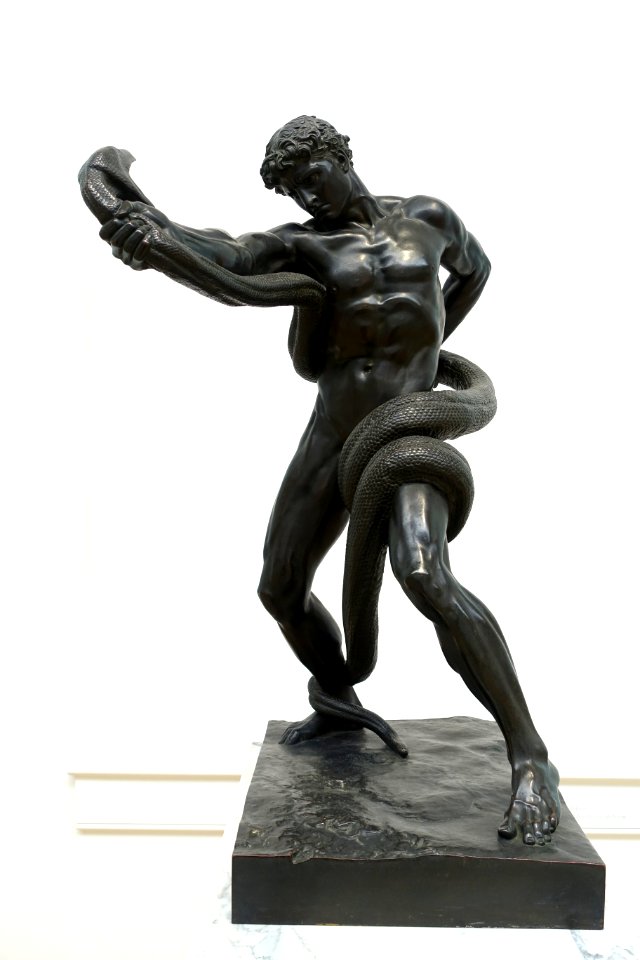 An Athlete Wrestling with a Python, by Frederic Leighton, 1877, bronze - Galleria nazionale d'arte moderna - Rome, Italy - DSC05173
