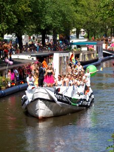 Amsterdam Gay Pride 2013 boat no29 D66 pic1