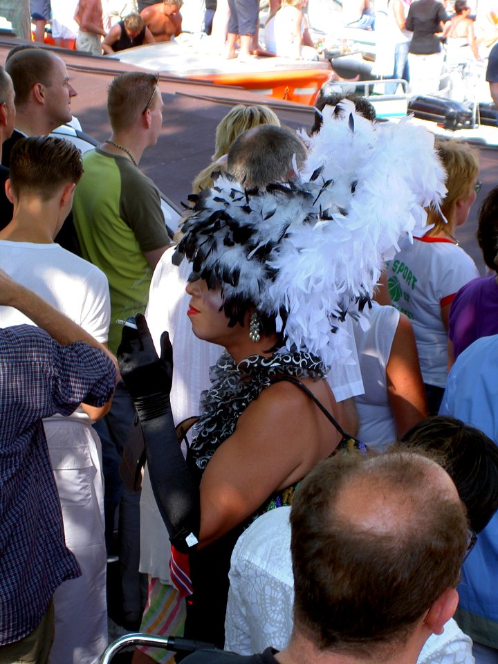 Amsterdam Gay Pride 2004, Canal parade -004