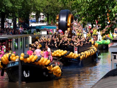 Amsterdam Gay Pride 2013 boat no40 pic1