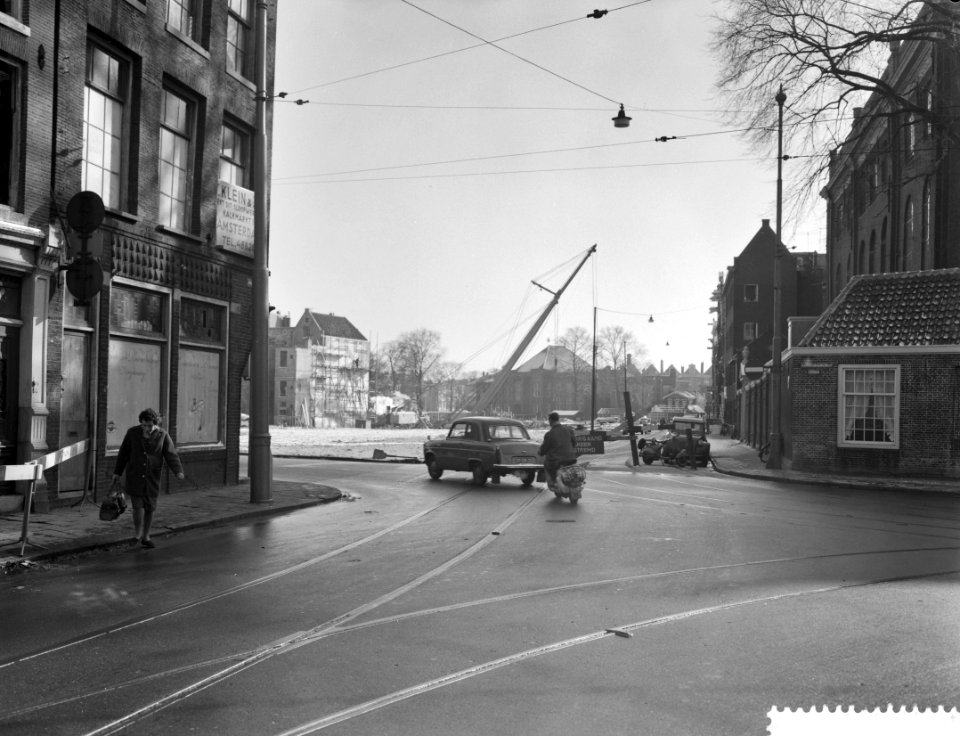 Amsterdam bouwt en sloopt in de binnenstad, Jodenbreestra richting Muiderstraat, Bestanddeelnr 911-0379