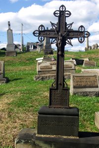 Amrhein crucifix, St. Peter’s Cemetery, 2020-08-30, 01