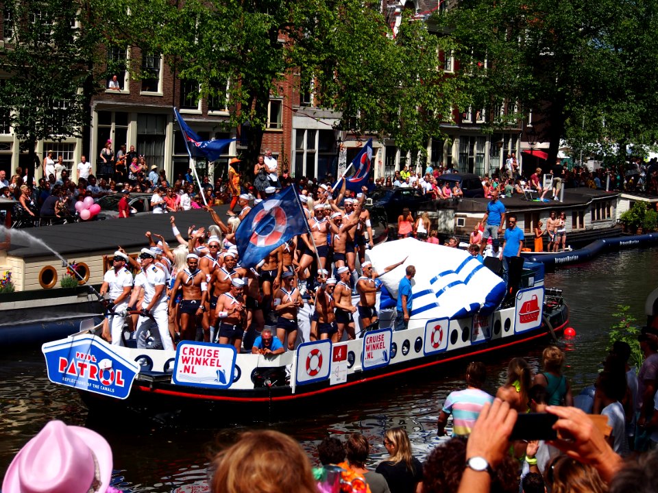 Amsterdam Gay Pride 2013 boat no4 pic3