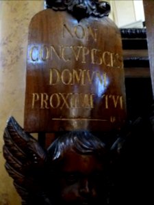 Amplepuis - Église Saint Pothin - Chaire - Dix commandements de Dieu (10)