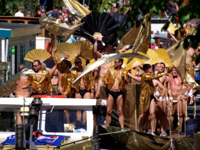 Amsterdam Gay Pride 2013 boat no44 UpstreamA,sterdam pic1