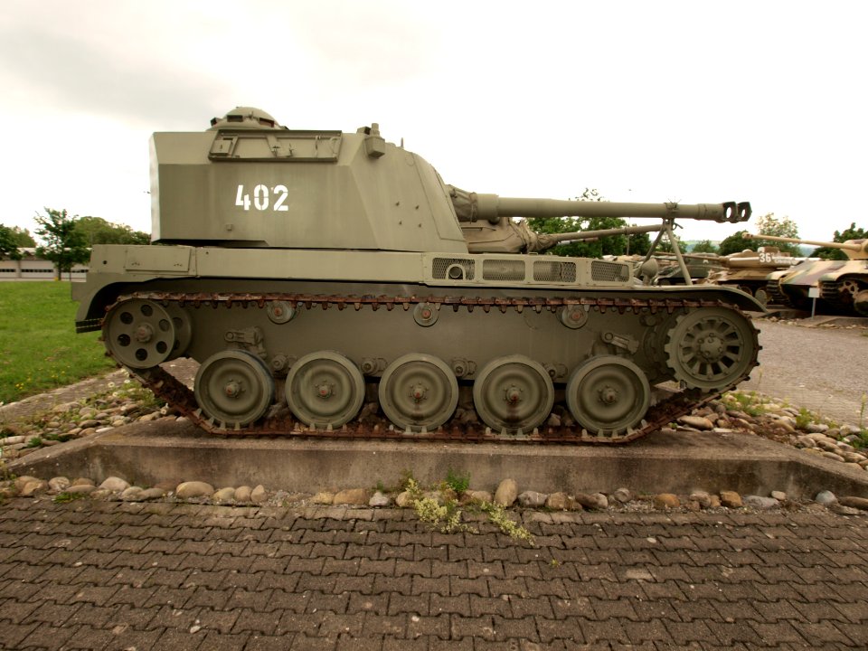 AMX 105mm Mk 62 Self-Propelled Howitzer pic01-1