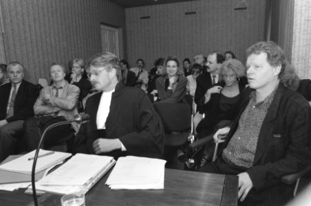 Amsterdam, kort geding Adriaan Venema tegen Het Parool i.v.m. beschuldiging betr, Bestanddeelnr 934-3370