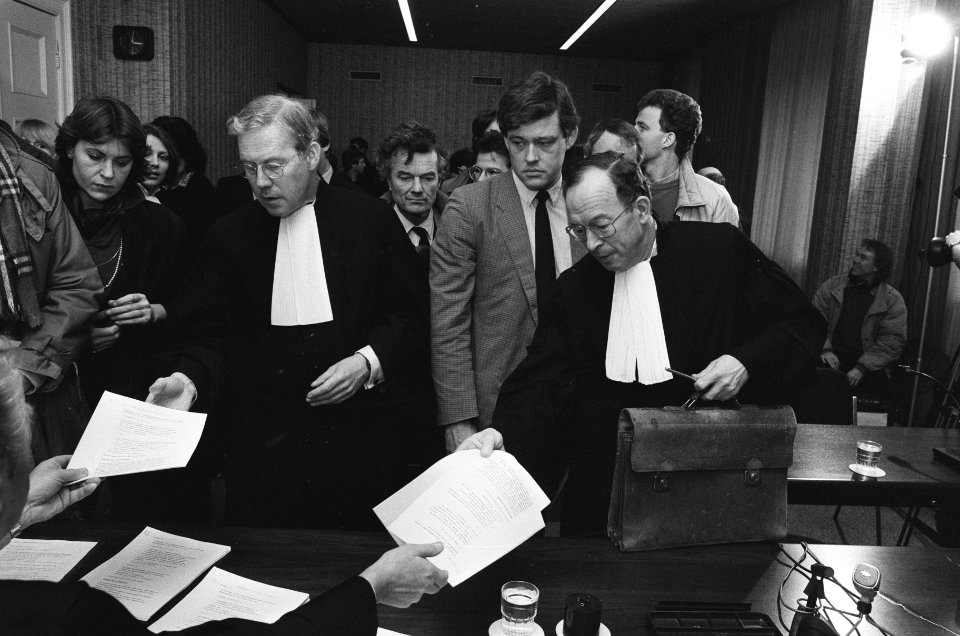 Amsterdam, uitspraak kort geding van Prins Claus tegen uitgever van Prive de ad, Bestanddeelnr 933-5106
