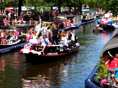 Amsterdam Gay Pride 2013 boat no24 Diamond Divas pic3