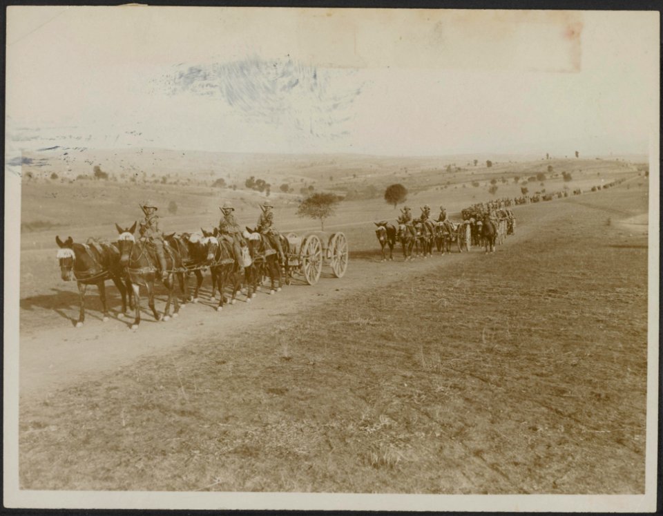 An A.S.C. Army Service Corps column, Bestanddeelnr 158-2176