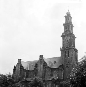 Amsterdam, Westerkerk met toren gezien vanuit het noordwesten, Bestanddeelnr 918-1324