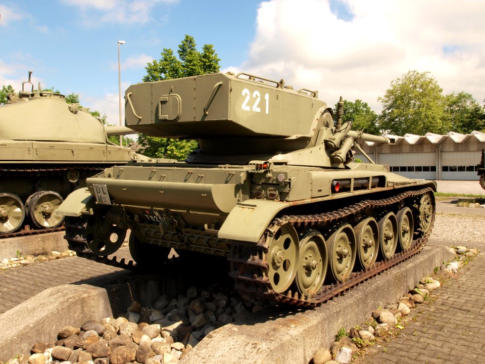 AMX 13 pic06