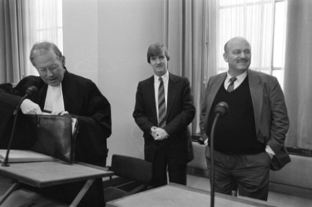 Amsterdam, kort geding kinderen Prinses Irene tegen weekblad Privé v.l.n.r. mr., Bestanddeelnr 933-9130
