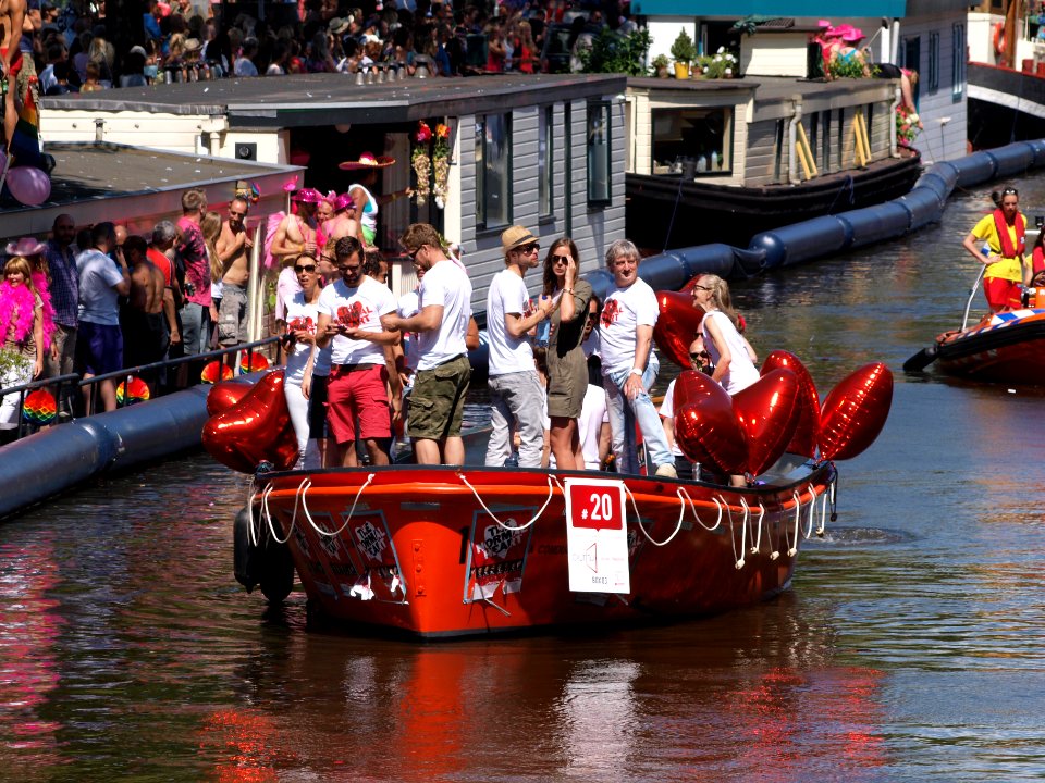 Amsterdam Gay Pride 2013 boat no20 pic2