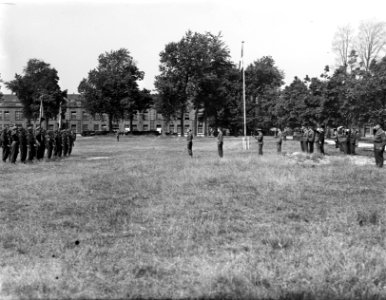 Amersfoort. Grenadiers en jagers gardetroepen @, Bestanddeelnr 902-7921