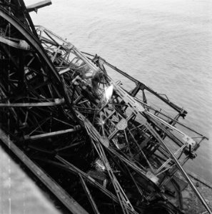Amsterdam, fotos betreffende de herstellingswerken in de haven, Bestanddeelnr 900-9114