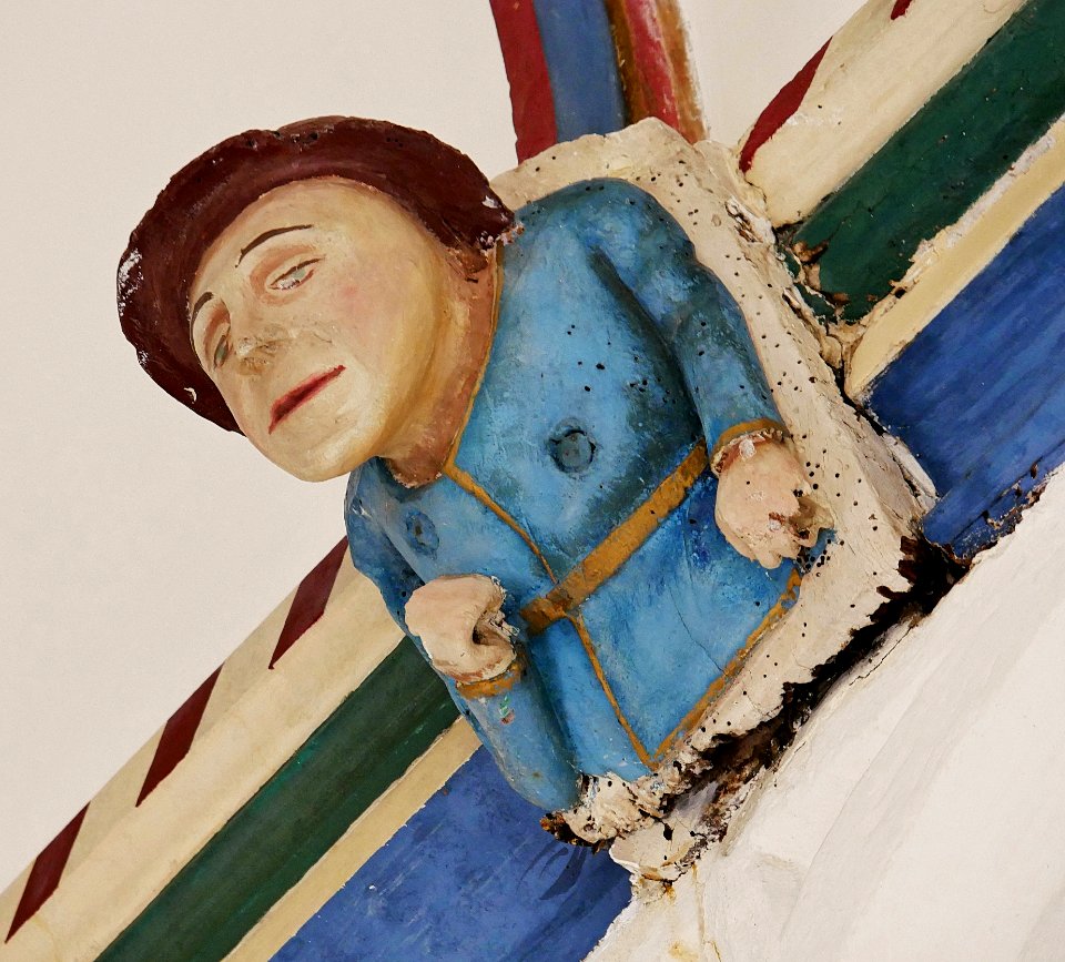 AmesburyPriorychurchCeilingSaintsH9b