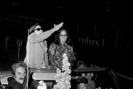 Amerikaanse zanger Jose Feliciano treedt op in Olympisch Stadion , Amsterdam Jo, Bestanddeelnr 923-5572
