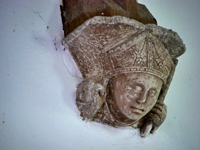 AmesburyPriorychurchCeilingSaintsH1a