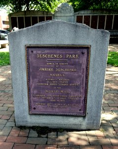 Amedee Deschenes memorial - Deschenes Oval - Nashua, New Hampshire - DSC07150