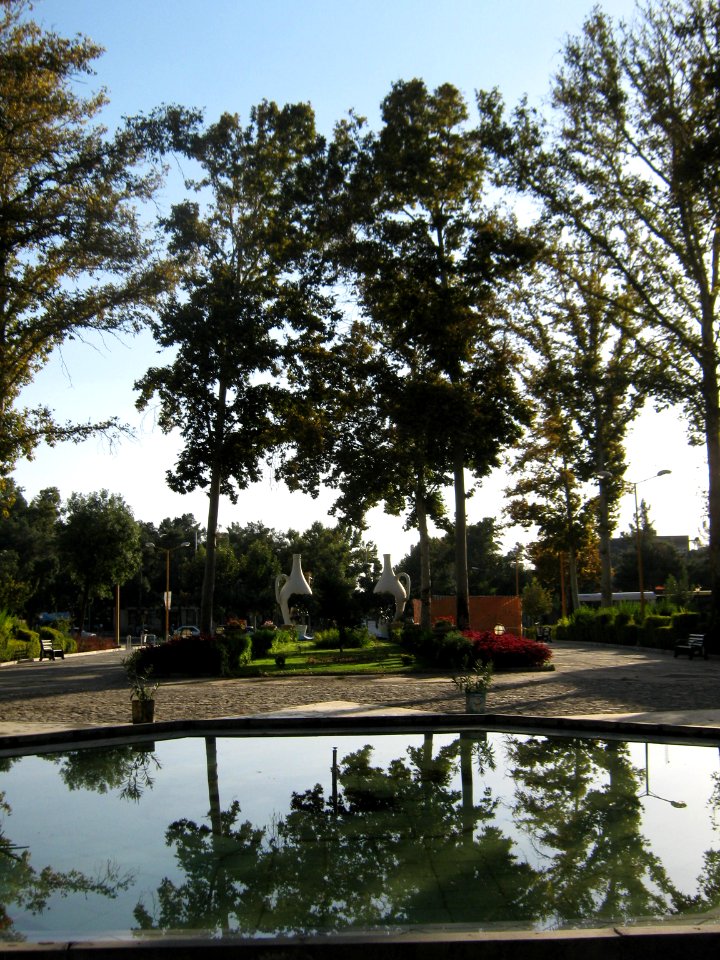 Amin al-Islami Park - Trees and Flowers - Nishapur 024