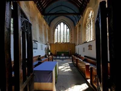 AmesburyPriorychurchInnenH3c