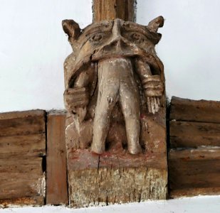 AmesburyPriorychurchCeilingSaintsManEaterH12c
