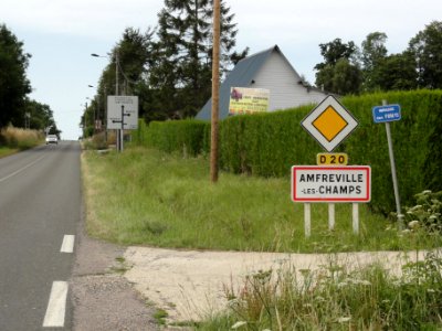 Amfreville-les-Champs (Seine-Mar.) entrée