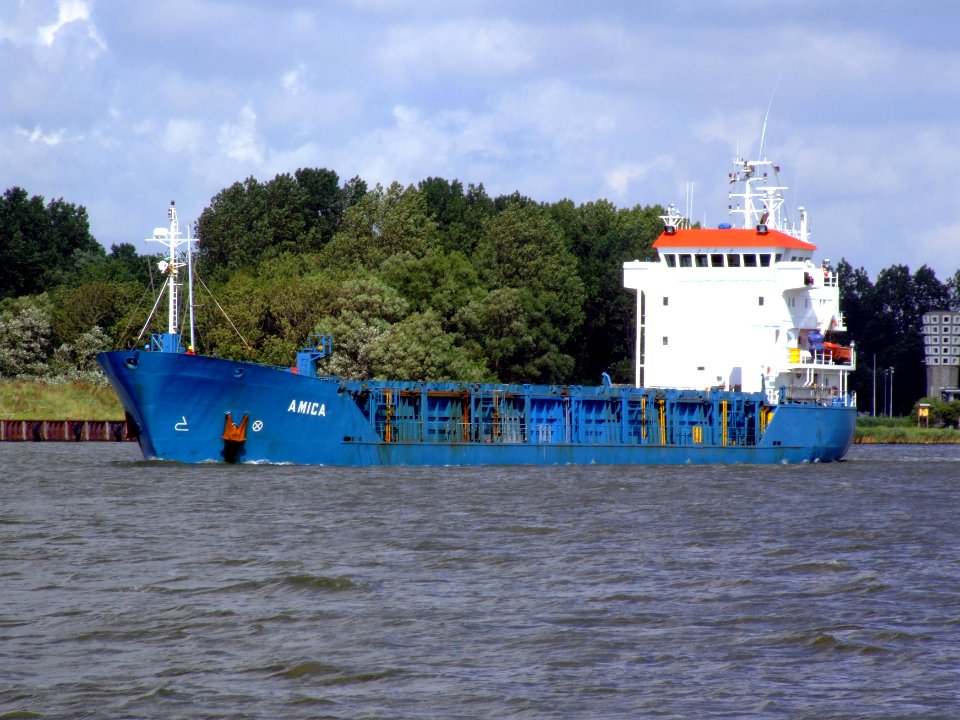 Amica at the Noordsea channel, leaving Port of Amsterdam