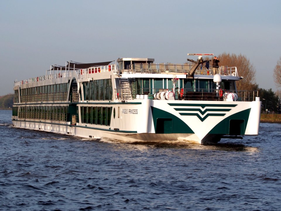 Amadeus Princess (ENI 04804710) at the Amsterdam-Rhine Canal