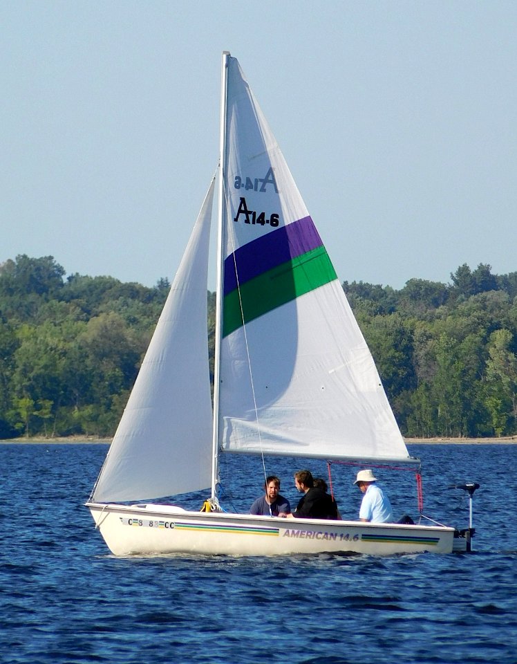 American 14.6 sailboat 2248