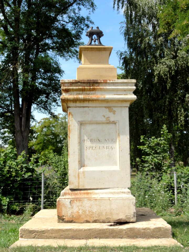 Amel-sur-l'Étang (Meuse) croix de chemin, vestige