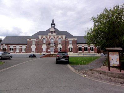 Amigny-Rouy (Aisne) mairie-école