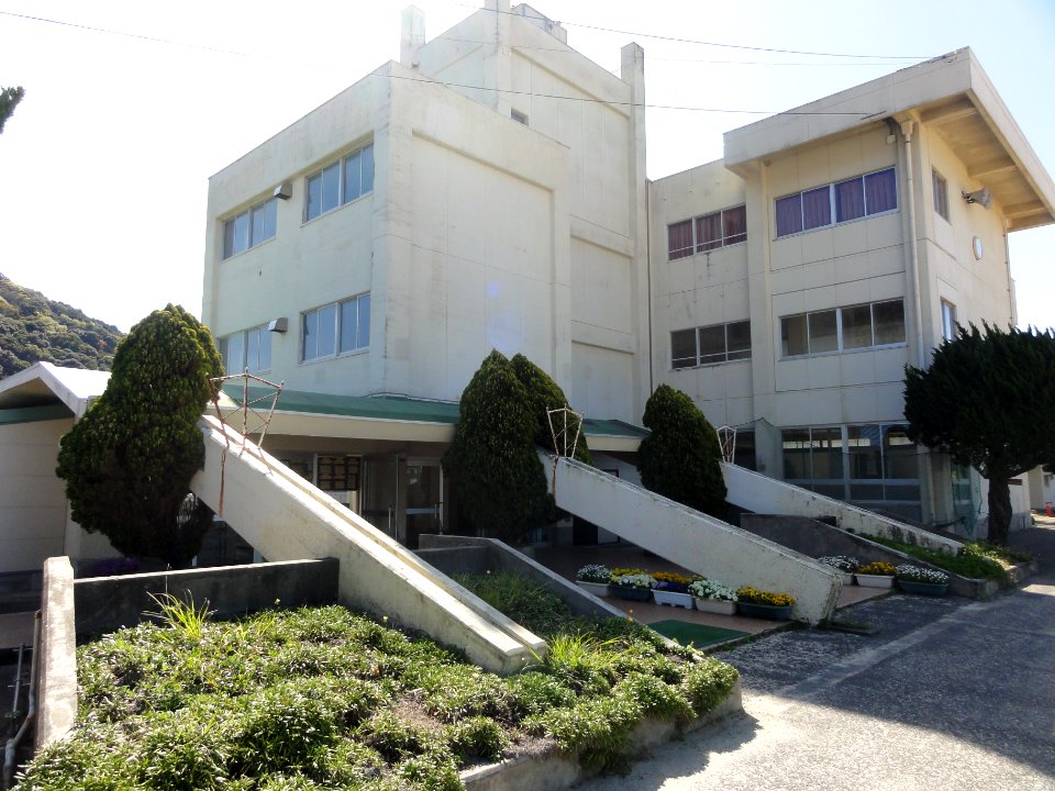 Amakusa Junior high school