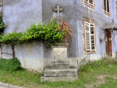 Amenoncourt (M-et-M) croix de chemin