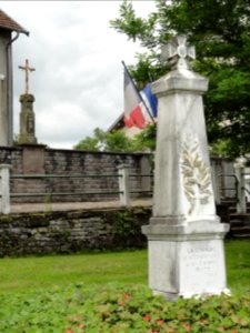 Amenoncourt (M-et-M) monument aux morts