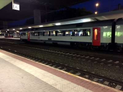 AM96 467 de la SNCB NMBS en gare de Charleroi-Sud
