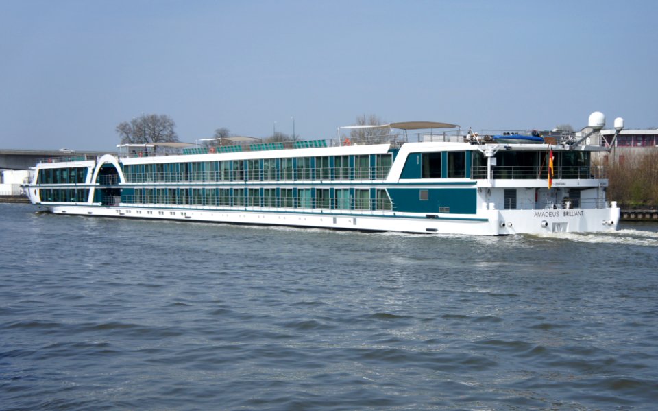 Amadeus Brilliant - ENI 04809350, Amsterdam-Rijnkanaal, pic1