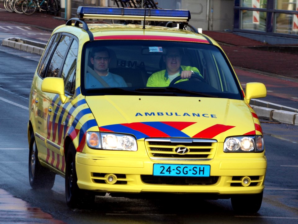 Ambulance Hyundai 24-SG-SH at Delft, The Netherlands