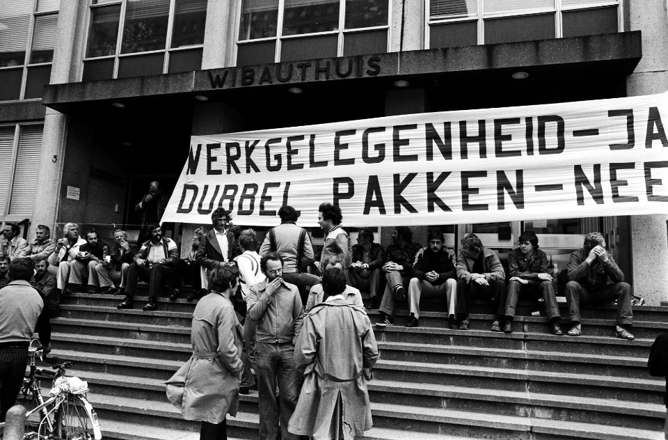 Ambtenarenstaking (Amsterdam) CS, stakers bij Wibauthuis, Bestanddeelnr 929-7866