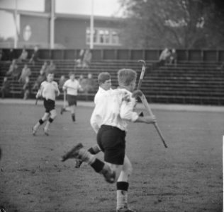 Amsterdam tegen HBC, speelmoment, Bestanddeelnr 914-5194
