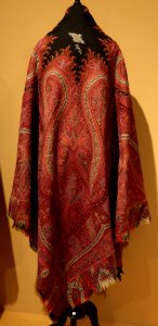 Amlikar shawl, India, Kashmir, mid-19th century, Honolulu Museum of Art 3440.1