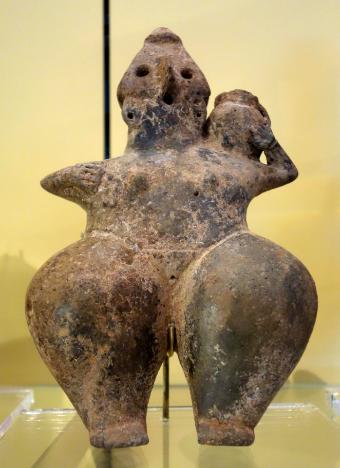 Amlash-style mother goddess, 2 of 5, perhaps Amlash, Northern Iran, Iron Age, c. 1200-900 BC, earthenware - Royal Ontario Museum - DSC04532