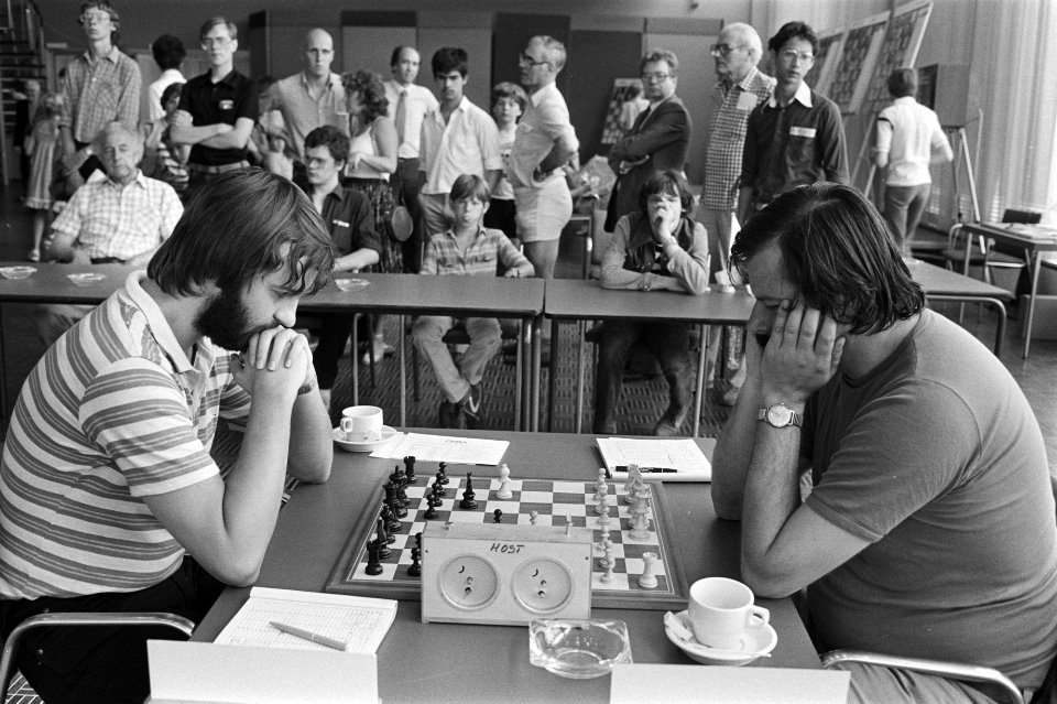 Amsterdam Schaak Festival in de RAI internationale Van der Wiel (l) tegen Hort, Bestanddeelnr 932-2460