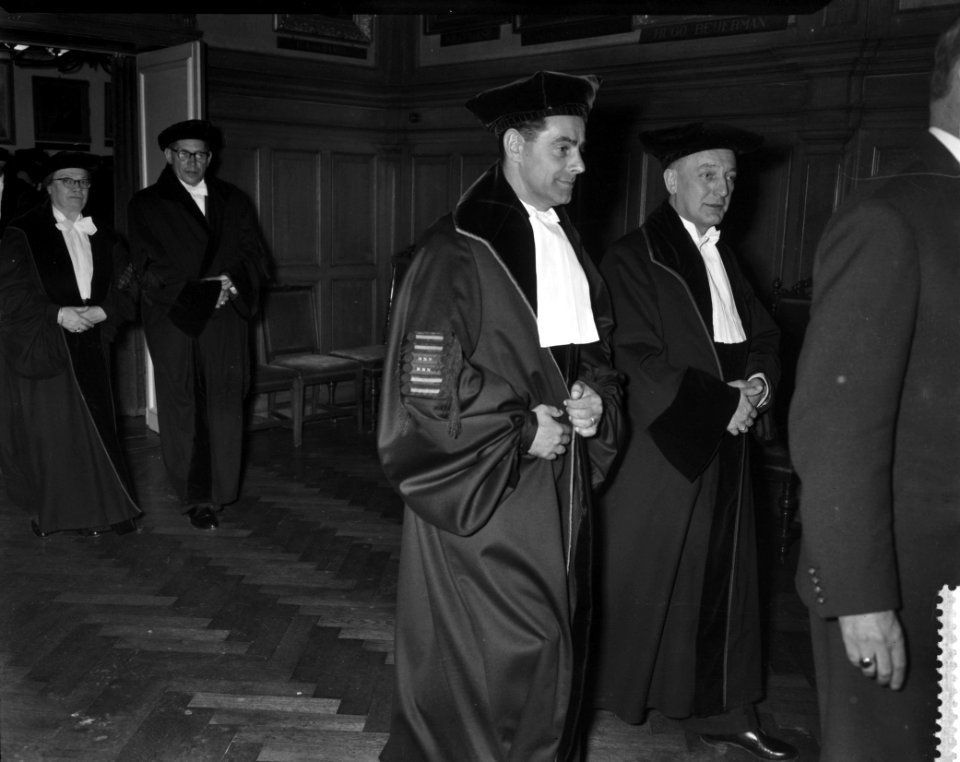 Ambtsaanvaarding professor P G Gulelot op de gemeentelijke Universiteit te Ams, Bestanddeelnr 909-5559