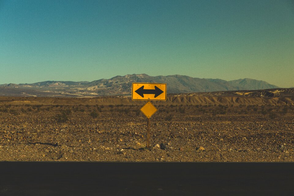 Road road sign decision