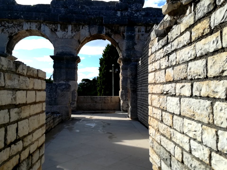 Amphitheatre (Pula), interior 106