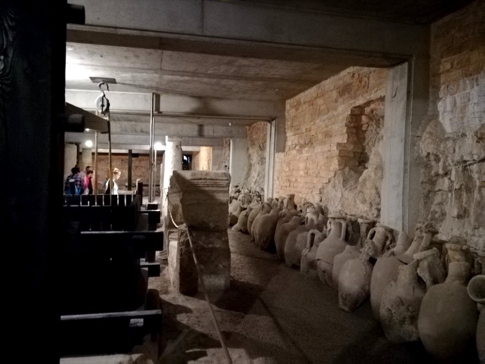 Amphitheatre (Pula), interior, exhibition 35
