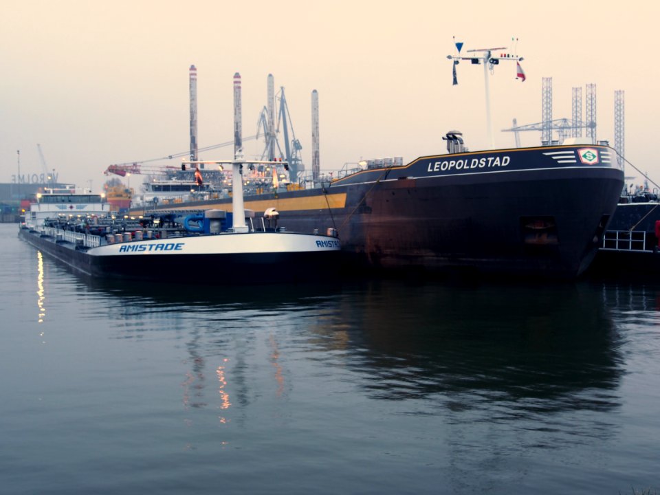 Amistade, ENI 02332451 & LEOPOLDSTAD, ENI 06105061