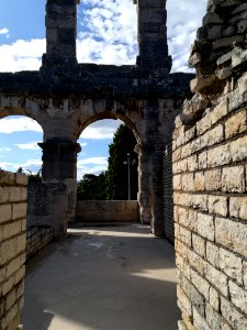 Amphitheatre (Pula), interior 107